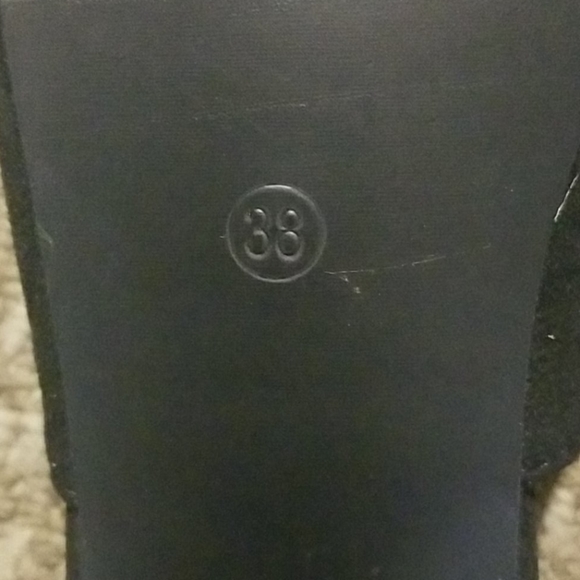 Mules - Picture 4 of 4